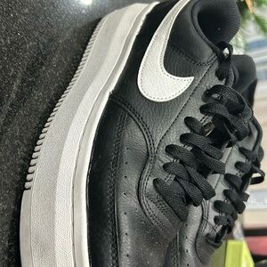 Women’s size 11 Nike Court Vision Alta